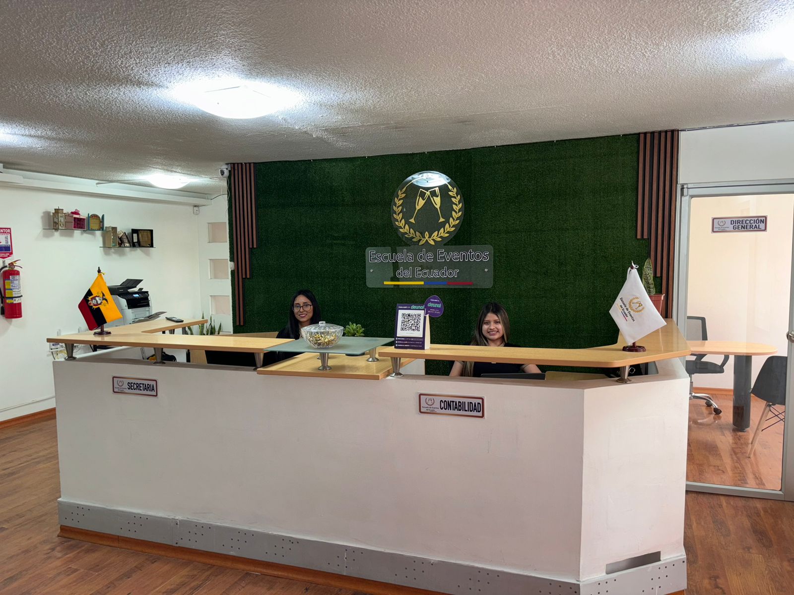 https://escuelaeventos.ec/wp-content/uploads/2025/09/FOTO-CAMPUS-AMBATO.jpg